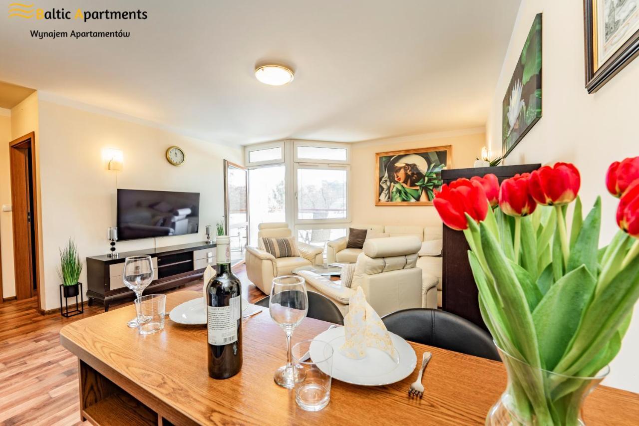 Baltic Apartments - Villa Mistral 斯维诺乌伊希切 外观 照片